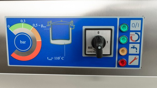 Kocioł-warzelny-elektryczny-RQLF-panel-2.jpg