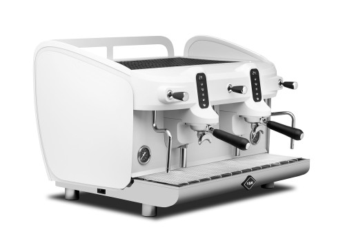 27 VBM LUG24_WHITE_2GR_3_4.jpg