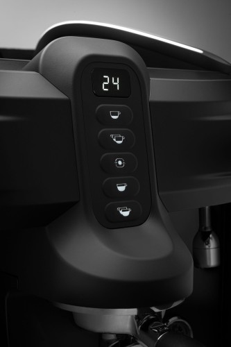 23 VBM LUG24_BLACK_1GR_DETT13.jpg