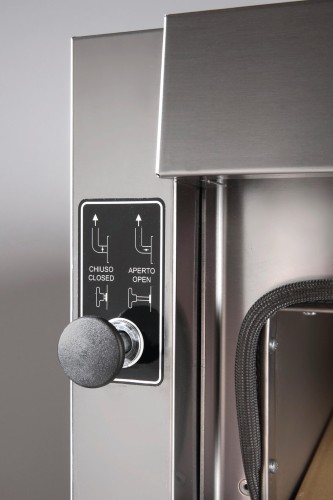 TOP dżwignia naparoania komory.jpg